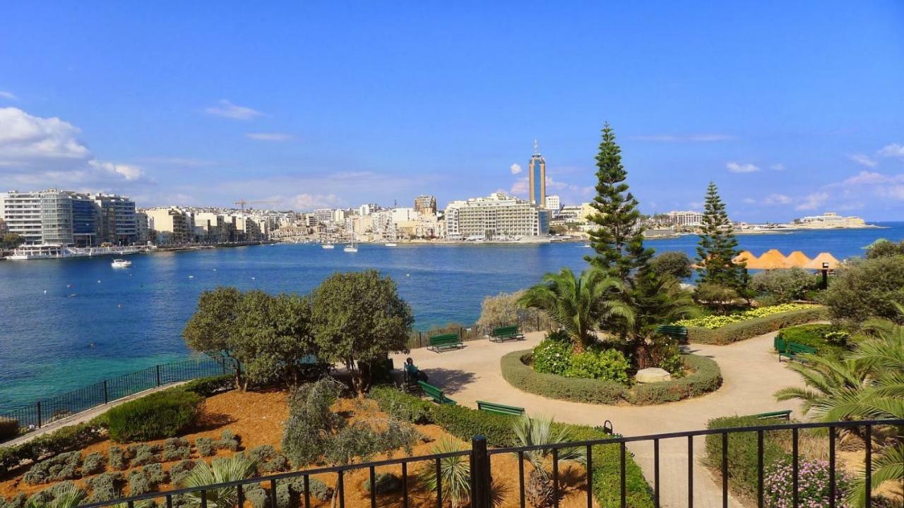 Cosy 1Br Penthouse With Terrace, Great Location Apartment Gzira ภายนอก รูปภาพ
